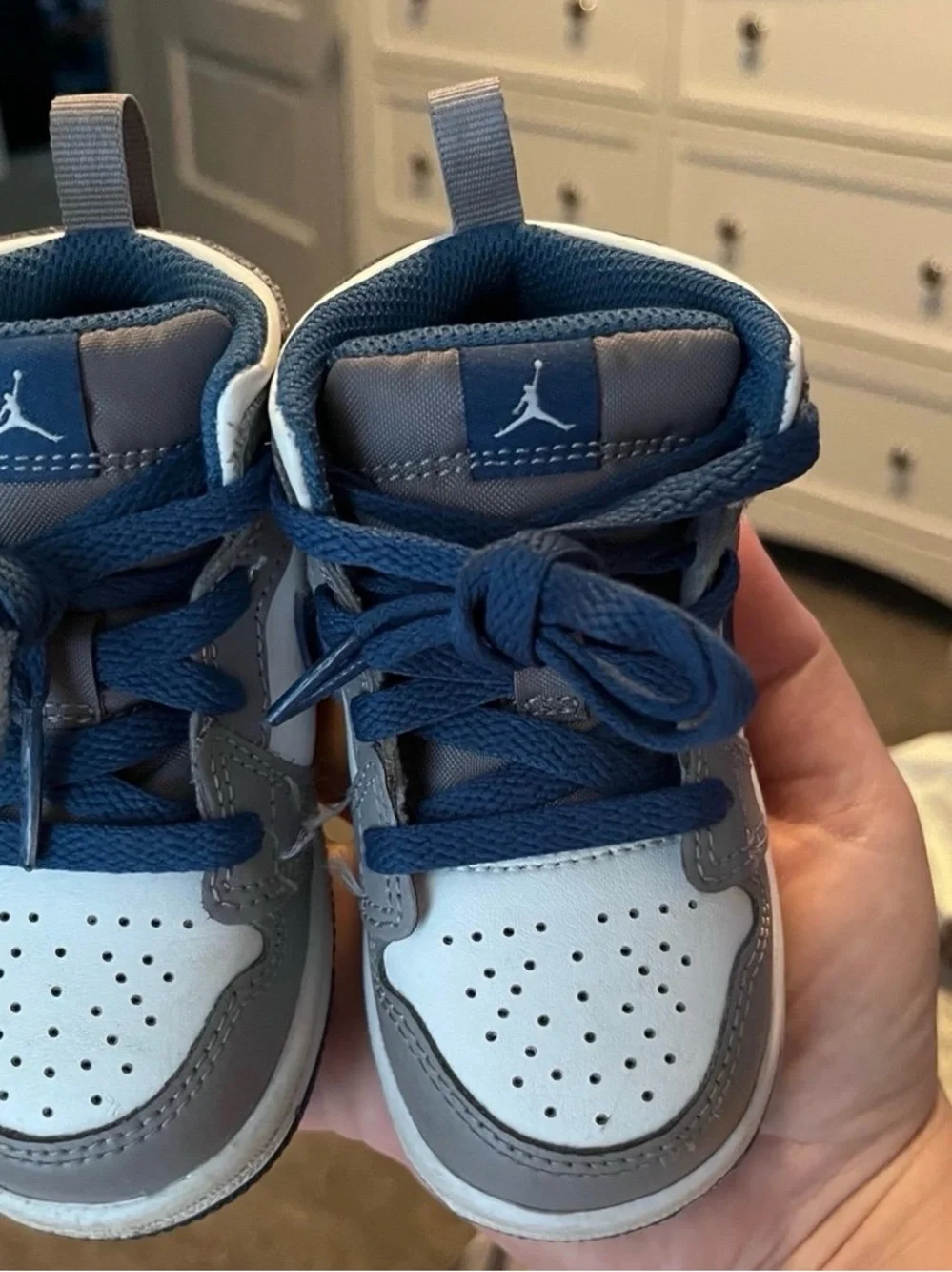 Nike Air Jordan 1 Mid TD “Cement Grey/True Blue”